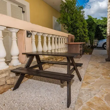 Bobeta 3 By Interhome Vir