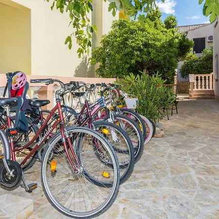 Bobeta 3 By Interhome Apartman Vir