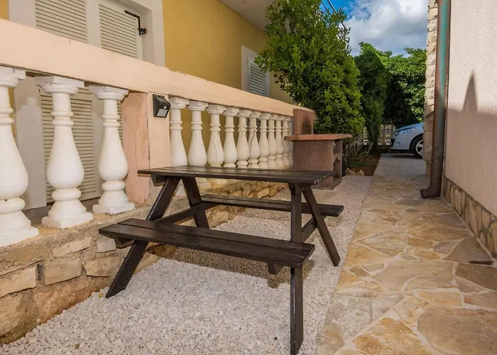 Bobeta 3 By Interhome Vir